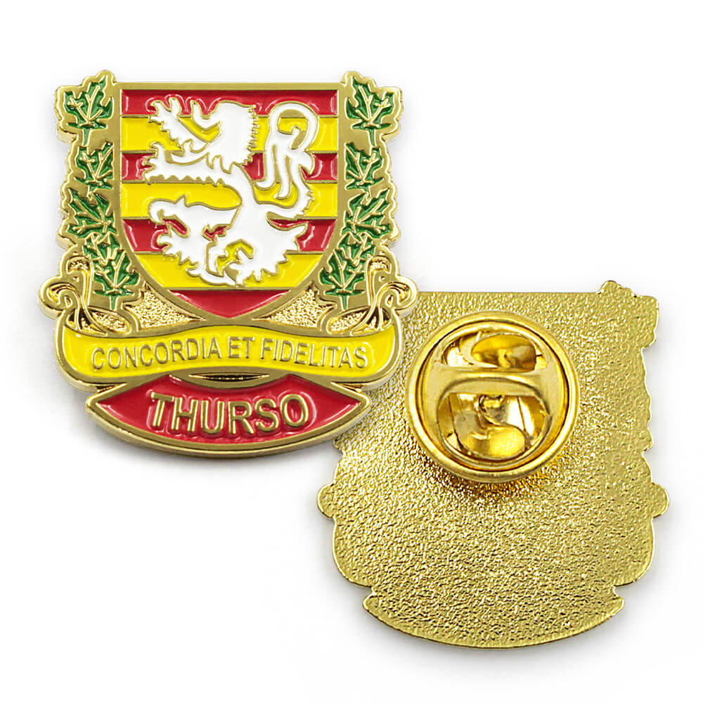 Gold Heraldic Lion Crest Pin Thurso Gold Heraldic Lion Crest Pin Thurso