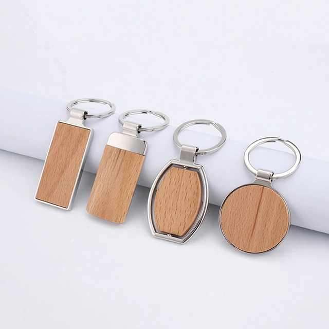 Factory Wholesale Customized Blank Name Wooden Keychain 