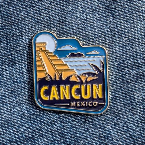 cancun-mexico-souvenir-badge