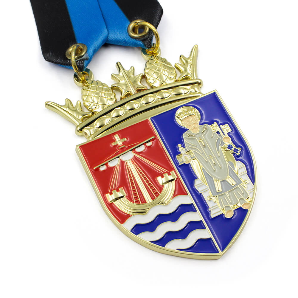 Gold customize medal with coat of arms shield, thistle crown, sailing ship, bright enamel finish for bulk OEM