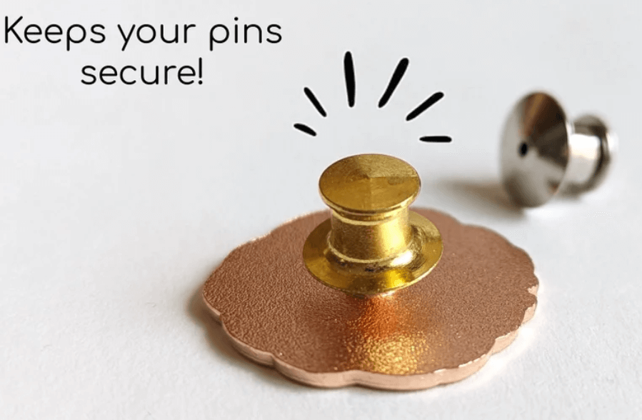 Deluxe locking pin back gold scalloped base