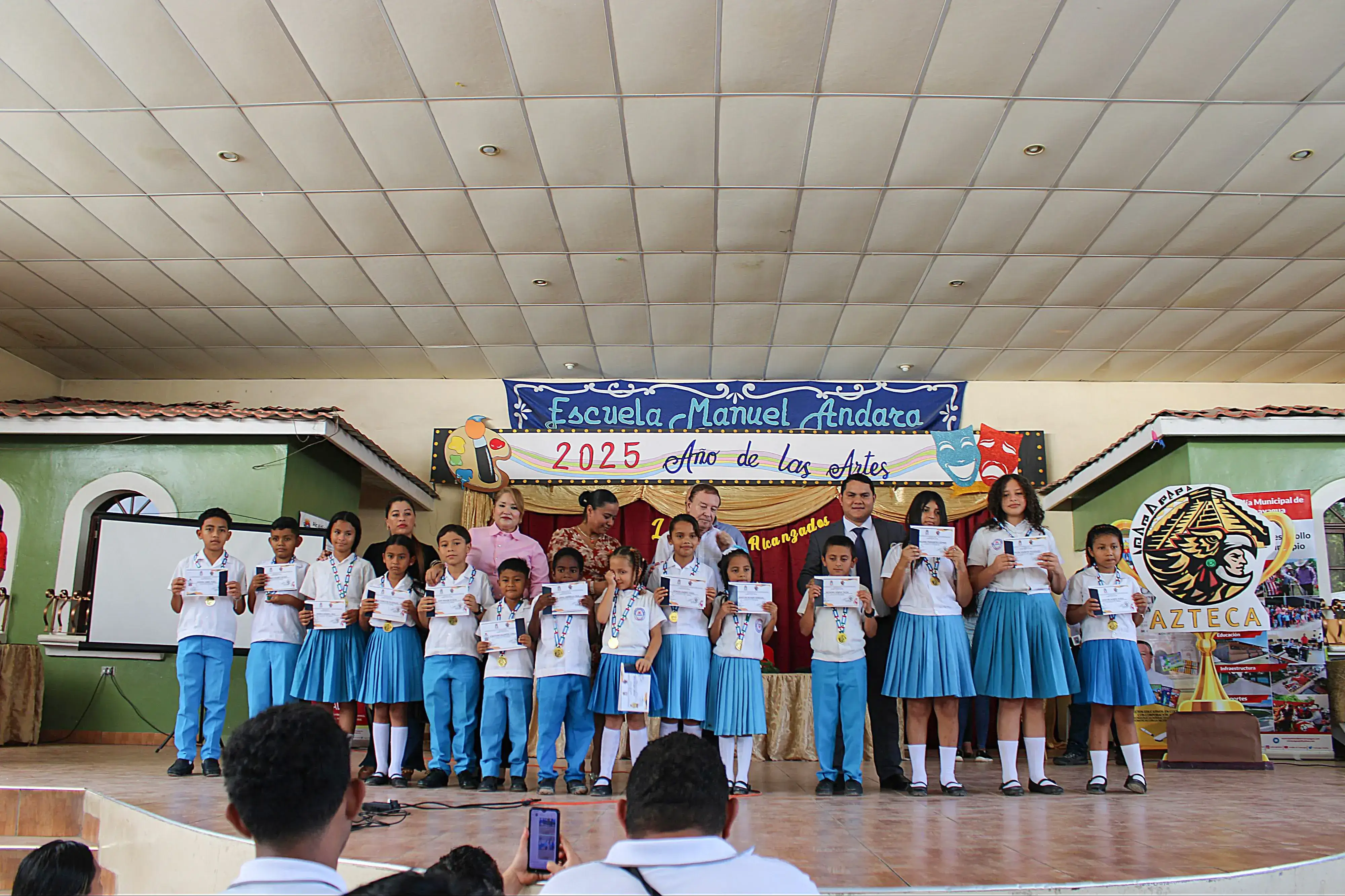 FSCUELA MANEL ANDARA CEREMONY
