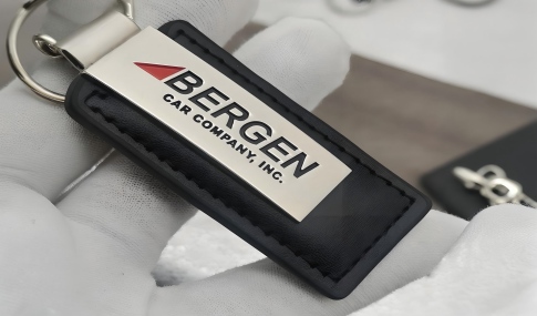 The Timeless Elegance of Leather Keychains with Metal 