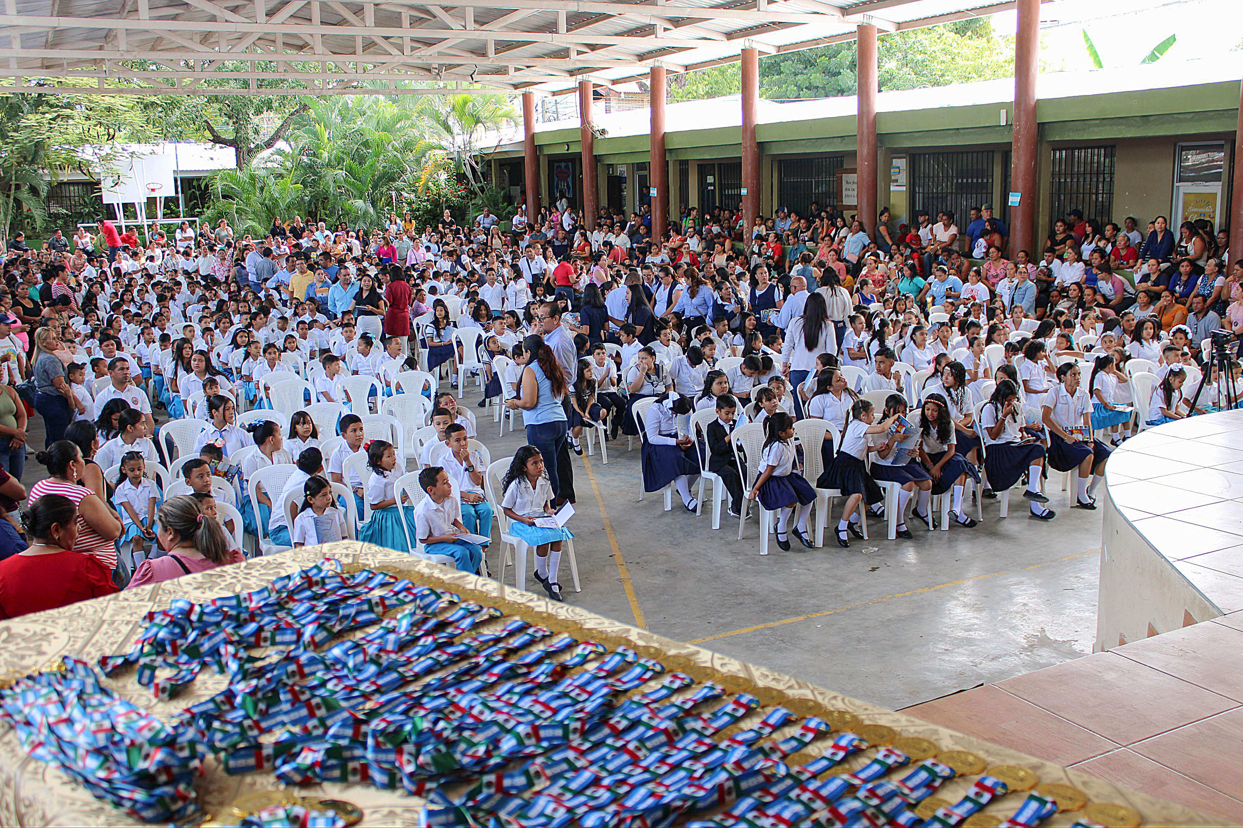Real Client Case: School Competition Medal Award Ceremony