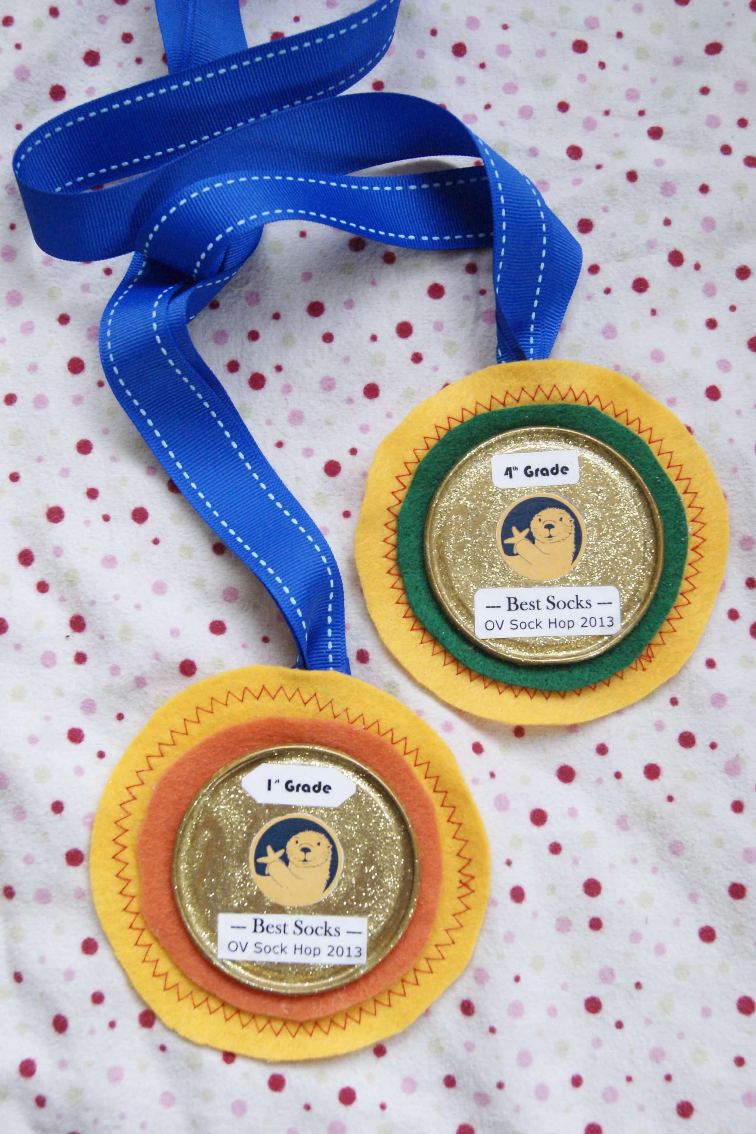 Crazy socks & DIY medals
