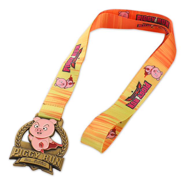 Personalized Piggy Run United States Gold Cross Country Running Medals