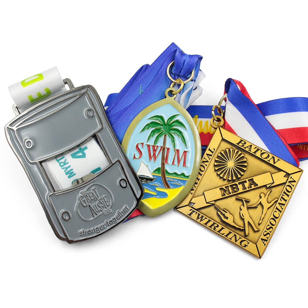 Detailed view of custom tropical swim medal with green palm tree, sailboat, beach landscape and 